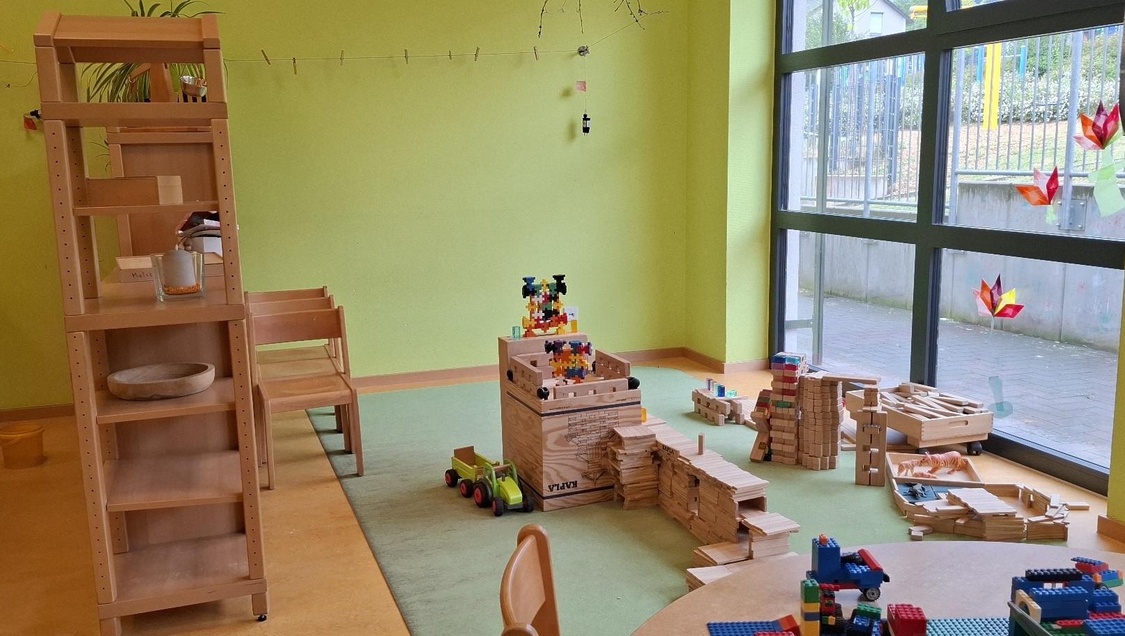 Man sieht einen Baustellenraum der KiTa